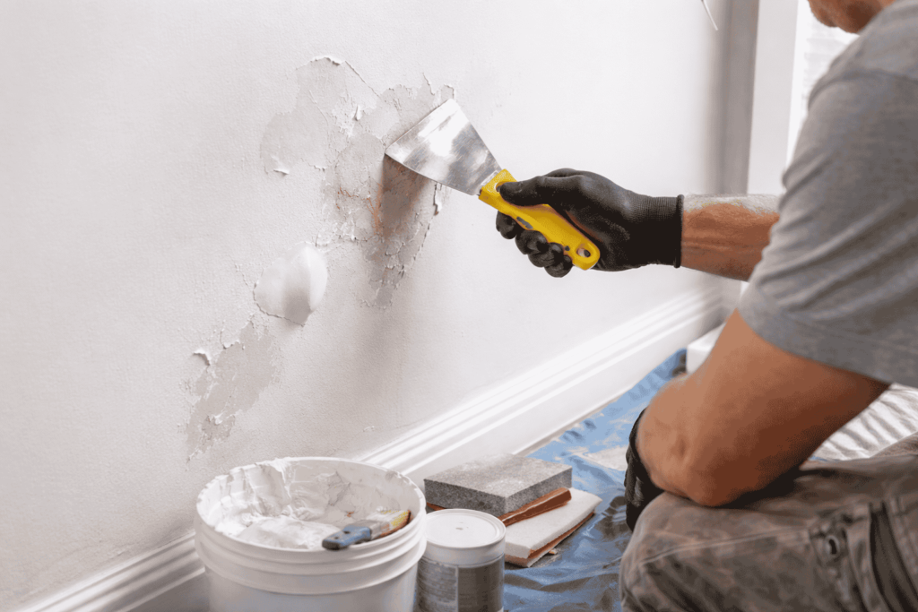 How to Fix Paint Blistering and Bubbling on Walls